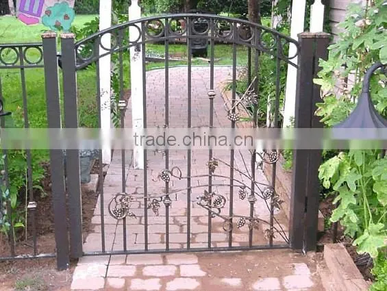 Estate Gate/ Competitive Beautiful Metal Fence Gate Design for House photo-5