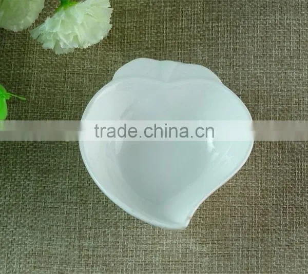 Factory Direct Wholesale Strawberriy Shape Porcelain Serving Dip Dish photo-2