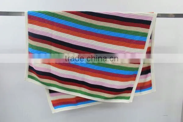 OEM Custom Factory Price Beautiful Anti-pilling Polar Fleece Blanket