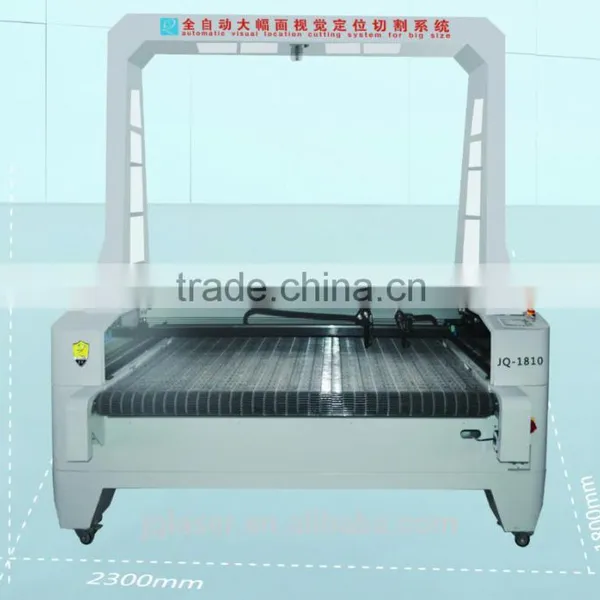 Printing Embroidered Fabric Cloth Automatic Laser Cutting Machine for Sportswear