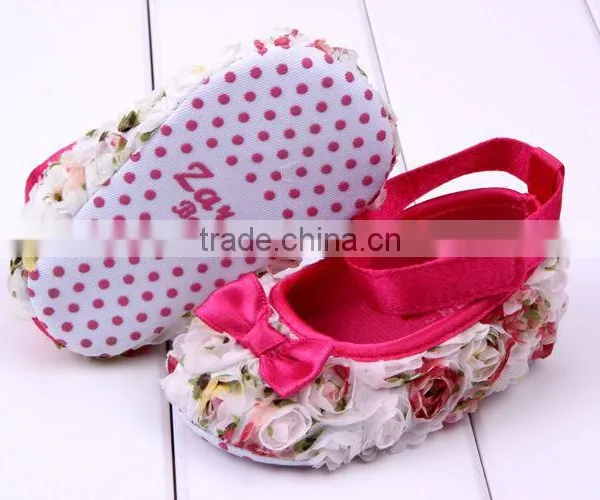 2014 New Baby Product Girls Lace Flower Cotton Infant Baby Shoe Newborn Lace Baby Shoes for Girls photo-4