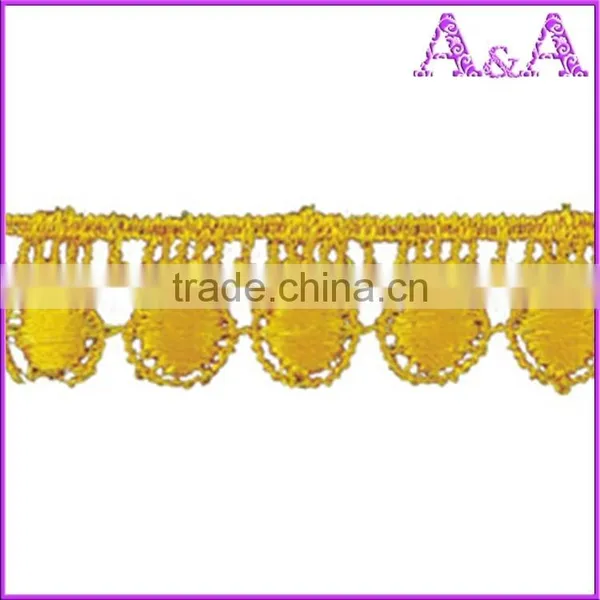 the Lastest Fashion White Color Embroidered Flower Chemical Lace photo-3