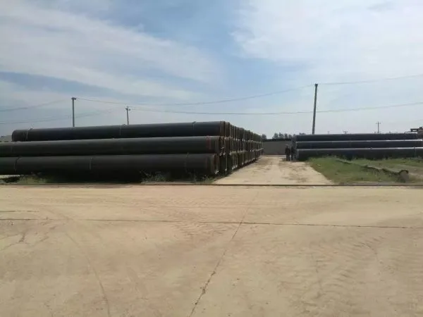 Труба стальной крупнолитейной сварной диаметром 711 мм по стандарту API 5L PLS1 марки X42