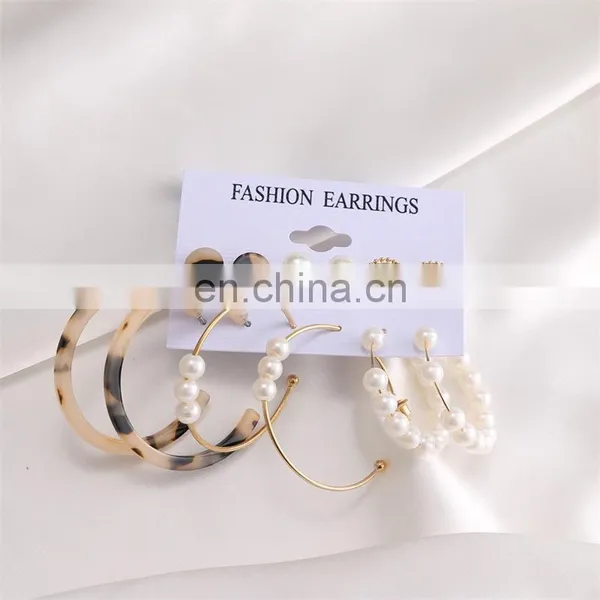 New Week Ear-nail Suit for Students, Simple of Small Fresh Earrings for Women Wholesale photo-4