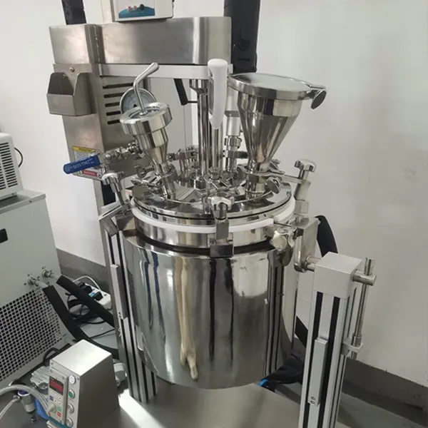 AMM-50S Laboratory Elevatable Mixing Emulsification Reactor for Foundation Make-up Essence Homogenization in Cosmetics Industry photo-4