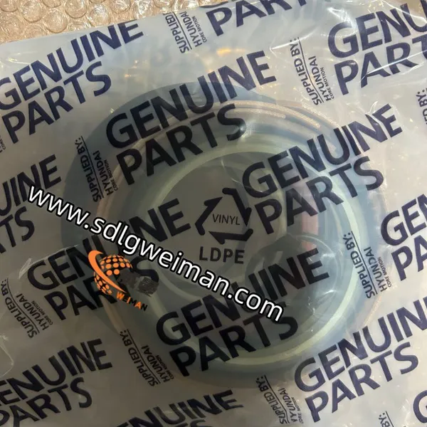 Original Hyundai  31Y1-29101 SEAL  KIT BUCKET CYL