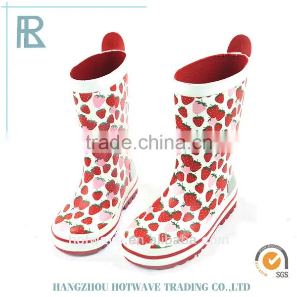 New Arrival Cheap Strawberry Print Girl Kid Rubber Boots photo-2