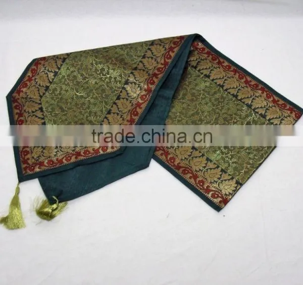 Placemats and Coaster in Green Color Indian Silk Table Runner photo-4
