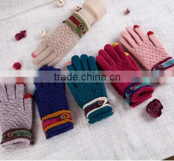 Hot Sale For Christmas Unisex Touch Screen Gloves For Couples 2 Fingertips With Conductive Fiber