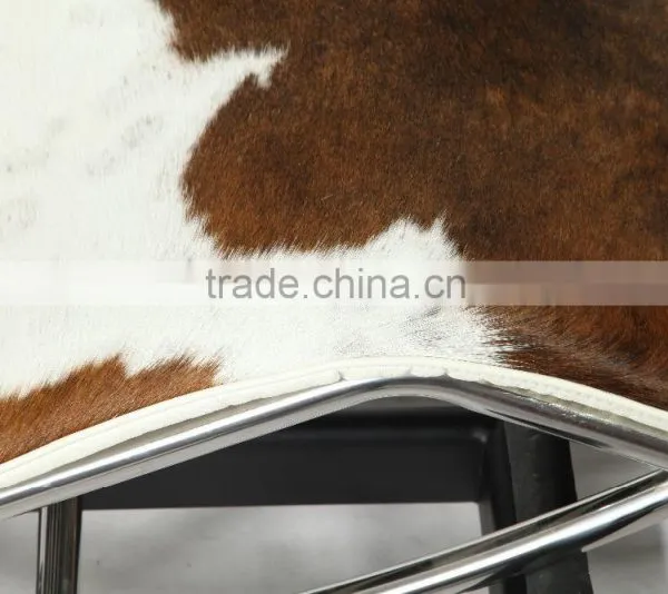 Replica Designer Furniture China Manufacturer Living Room LC4 Leather Chaise Lounge Chairs photo-4