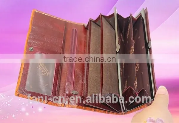 China Factory Wholesale Fashion PU Leather Clutch Purse for Women or Girls photo-4