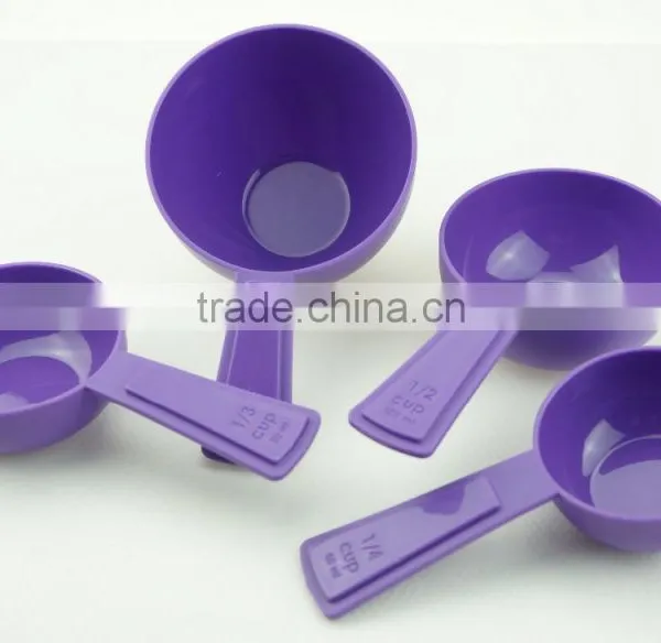 47010 4pcs Plastic Measuring Cups and Spoons Set photo-6