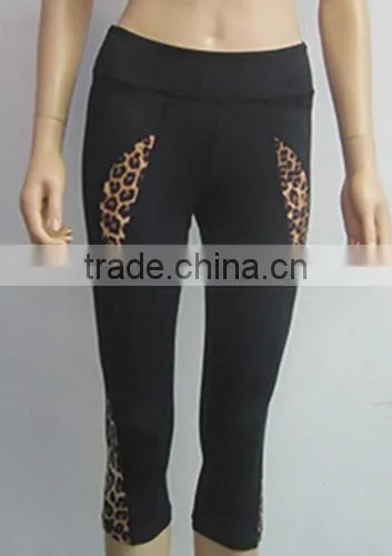 Cheap Wholesale Sexy Tiger Women Sports Wear Bra Yoga Suit photo-6