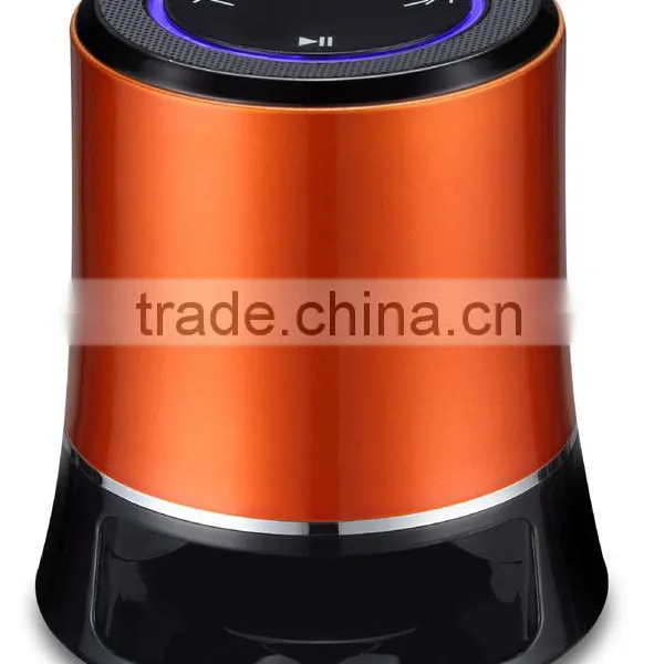 Portable and Wireless Blutooth Speaker With LED Light Handsfree Answering Function photo-5