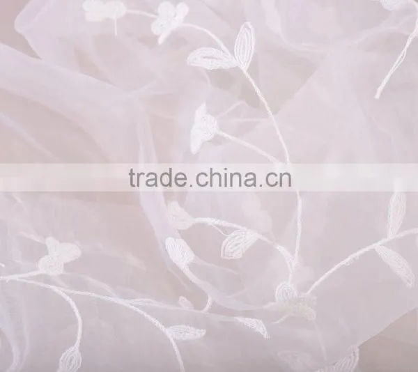 China Textile 2016 New Fashionable Voile Stripe White European Sheer Embroidery Curtains Fabric photo-3