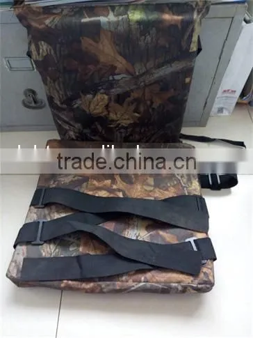 Hunting Chairs Hung on Treestand photo-4