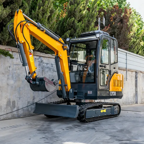 LUYUE LY-30 Zero Tail Swing 3 Ton Mini Excavator Compact Crawler Digger With Enclosed AC Cab for Construction photo-4