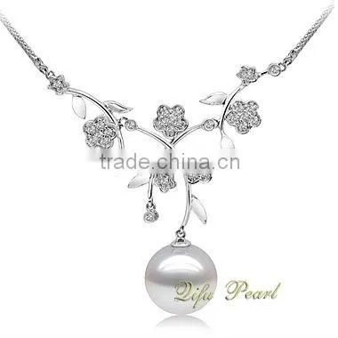18K Gold Fashion Pearl Necklace Jewelry Pearl Flower Wholesale