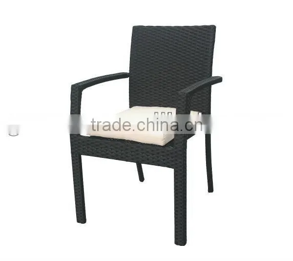 Granco KAL057 Outdoor Wicker Dining Table Set photo-3