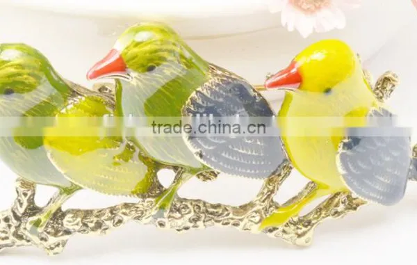 Gold Plated Three Birds On The Brunch Christmas Brooch photo-4