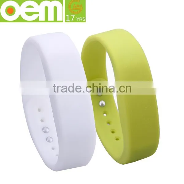 OEM High Quality Silicone Rubber Fitness Band Activity Tracker photo-5