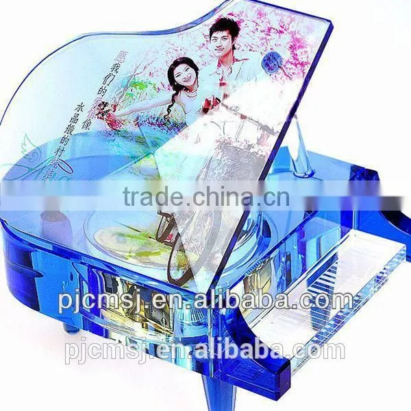 Hot Selling Crystal Music Box Glass Musical Instrument for Gift or Christmas Decoration photo-5