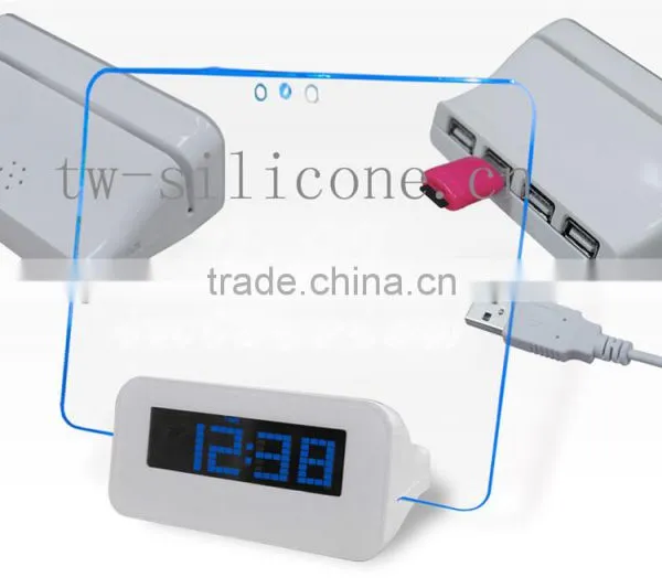 Memo Board Digital Alarm Clock With Phone Charrger photo-3