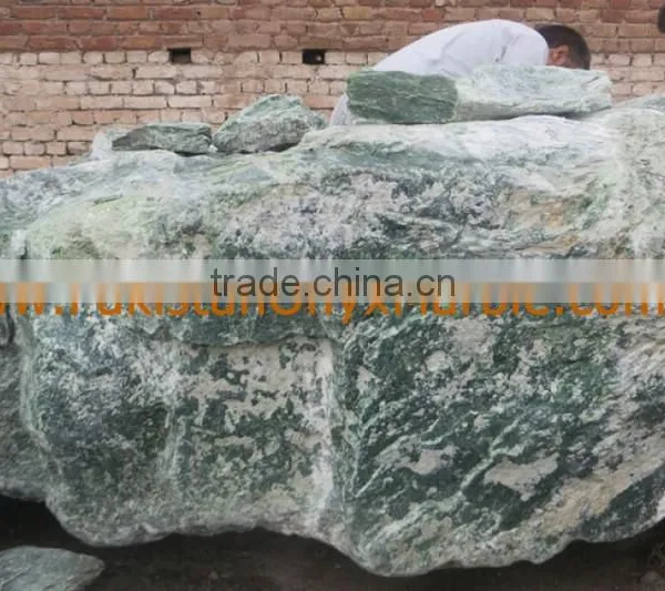 UNIQUE ROUGH NEPHRITE JADE photo-2