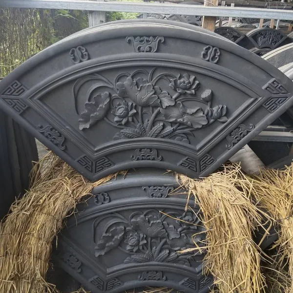 Shanxi Brick Carving Factory, Hebei Brick Carving Factory, Hubei Brick Relief Carving, Chinese Screen Wall, Jiangsu Garden Brick Carving, Shanxi Round-shaped "fu" Character, Plum, Orchid, Bamboo and Chrysanthemum Fan-shaped for Rural Construction