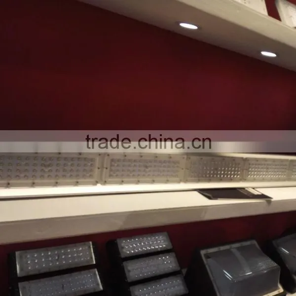 110-277V ETL DLC CE RoHS IP65 200w 150w 100w Linear Parking Garage Led Light photo-6