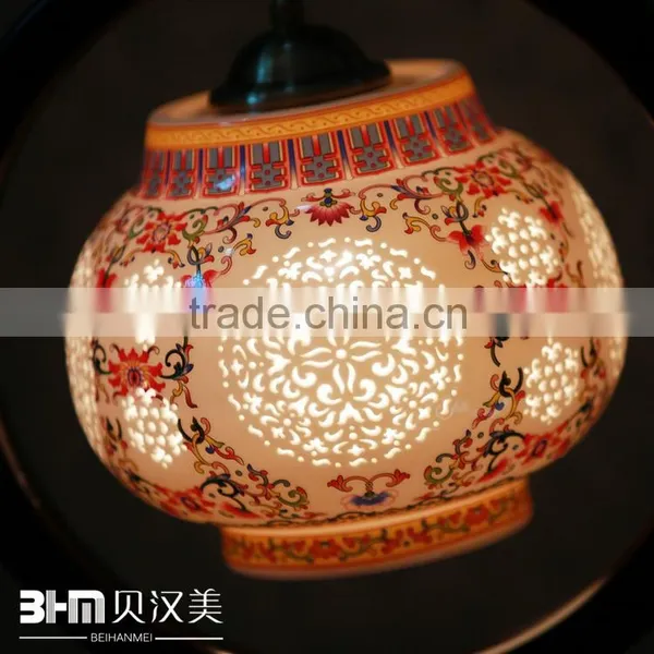 China Famille Rose Wholesale Ceramic Lamp for Home Lighting photo-4