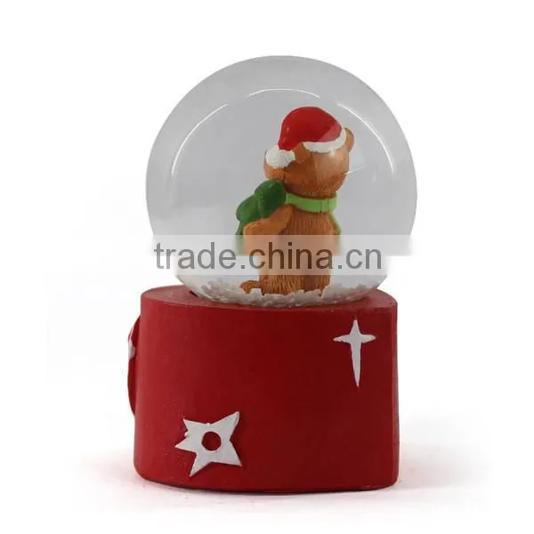 Polyresin Bear Snow Globe photo-3