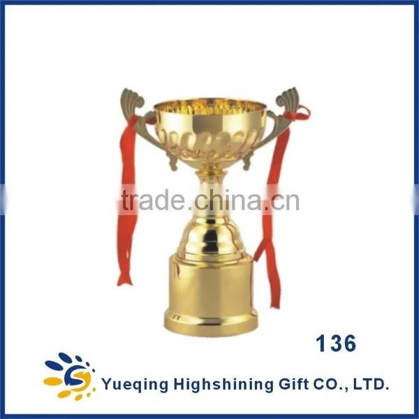 Metal Gold Base Three Sizes Students Matches Awards 136ABC Small Trophies Gold Trophy Cup