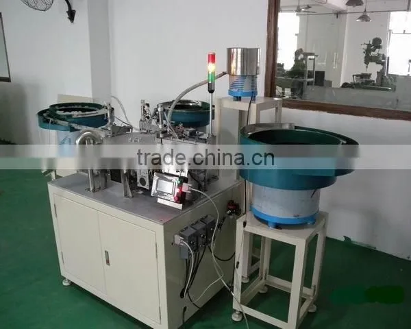 cap assembling machine