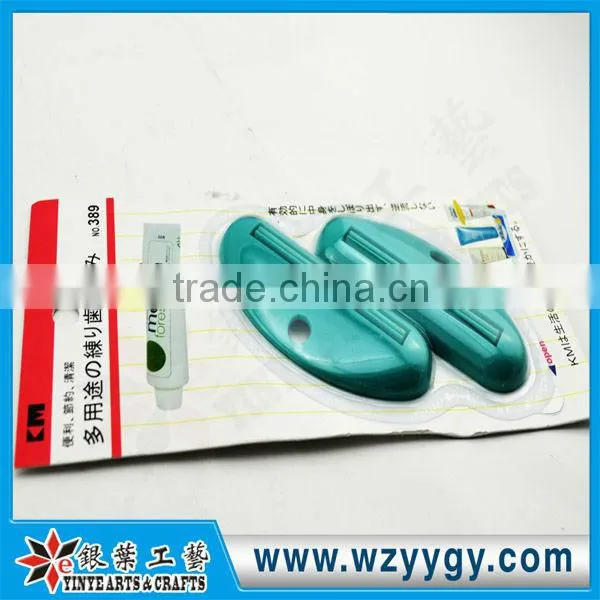2013 NEW Fashion Toothpaste Squeezer Price photo-2