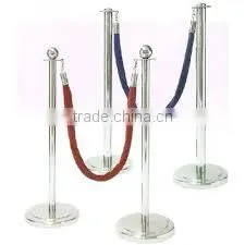 Retractable Queue Barrier photo-2
