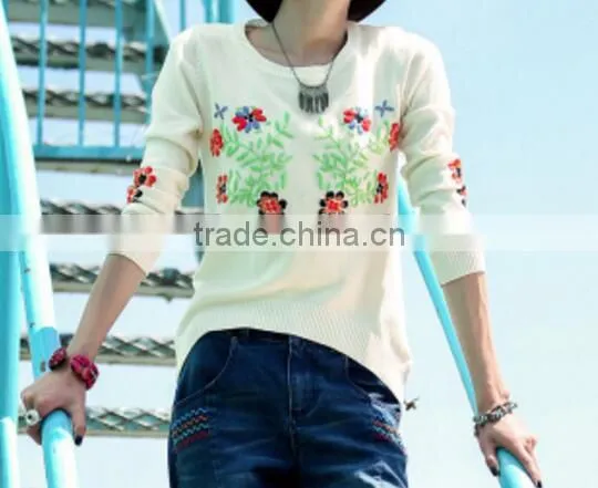 Cashmere Star Design Round Neck Sweater Lady Pullover Sweater