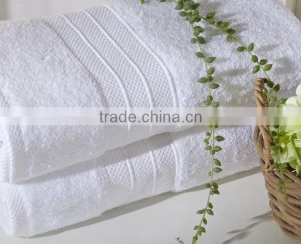 Customized Luxury Hotel Jacquard Dobby Towel Wholesale photo-3