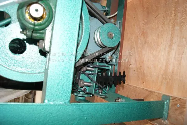 China Factory Supply Semi-automatic Shoelace Tipping Machine photo-3
