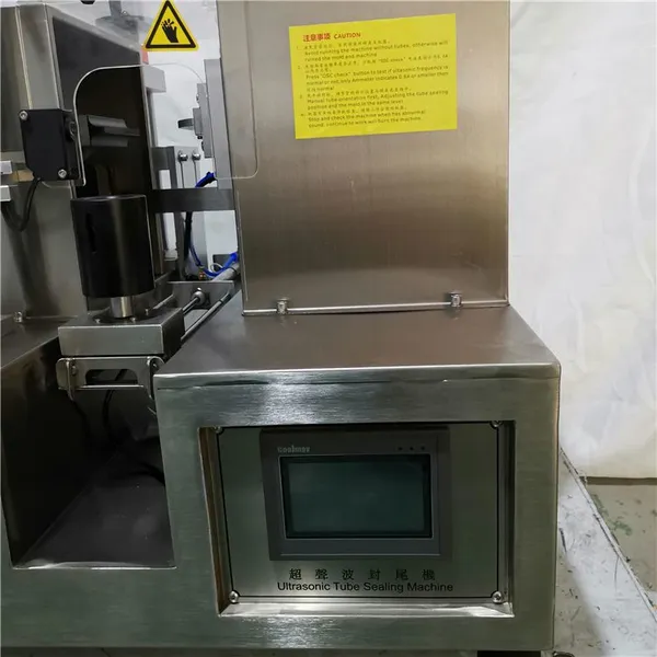 Small Ultrasonic Filling and Sealing Machine photo-3