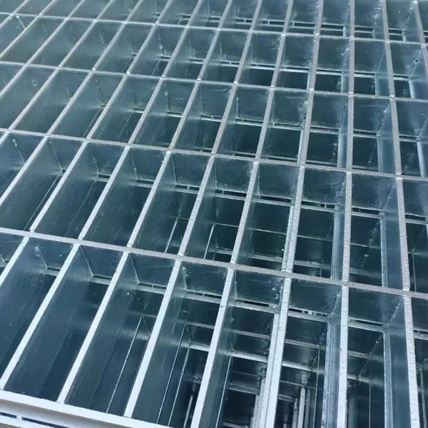 304 Stainless Steel Steel Grating 25x3mm Bar 50x50mm Mesh Heavy Load Capacity