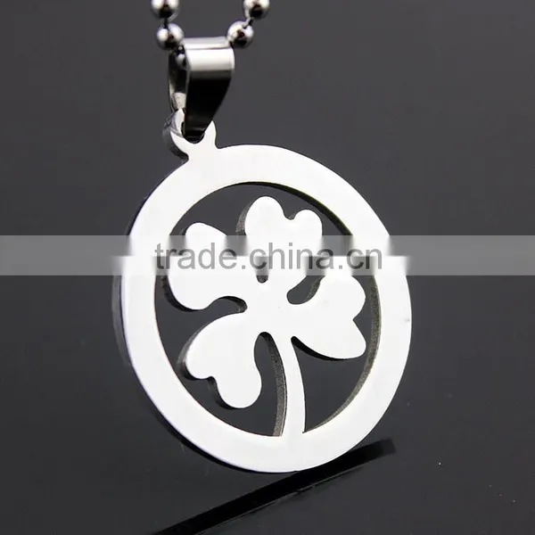 Stainless Steel Four Leaf Clover Pendants Necklace photo-3