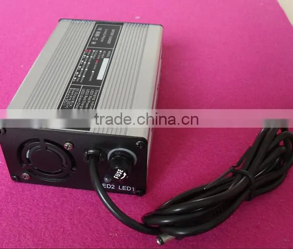 240W 12v/24v/36v/48v/ 60v Portable Lead Acid/li Ion/ Battery Charger photo-3