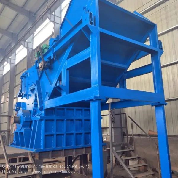 Double Shaft Heavy Duty Mobile Scrap Shredder Shredding Machine for Recycling photo-2