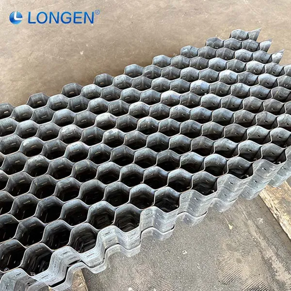 China Factory Hex Steel Hexmesh SS304 SS210 Grade Refractory Metal Mesh Professional Supply for Kiln Lining Duct Insulation photo-5