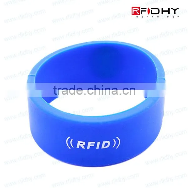 Printed Silicone Wristbands RFID Watch for Birthdays photo-5