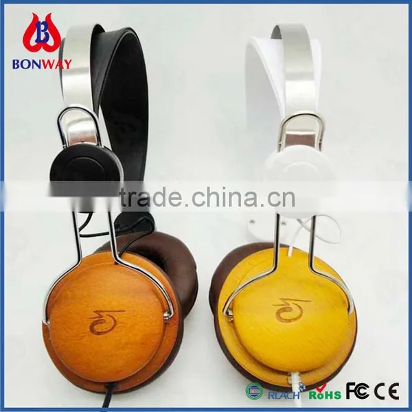 High Competitive Overhead Wood Cover Headphone photo-3
