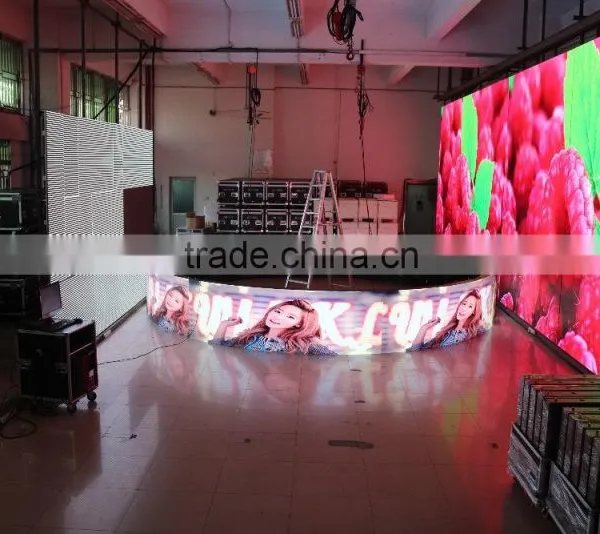 P2.5 Smd Full Color hd Round Indoor Led Screen photo-2