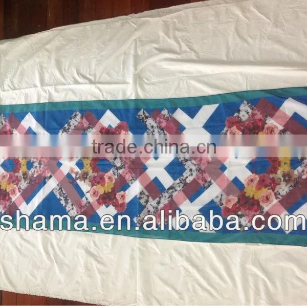 Big Repeat Size Printing Polyester Scraf photo-5