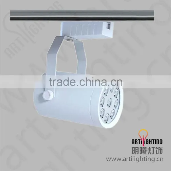 High Bright Energy Saving 7W 9W 12W 15W 18W 20W 30W LED Track Spot Light for Shops photo-2